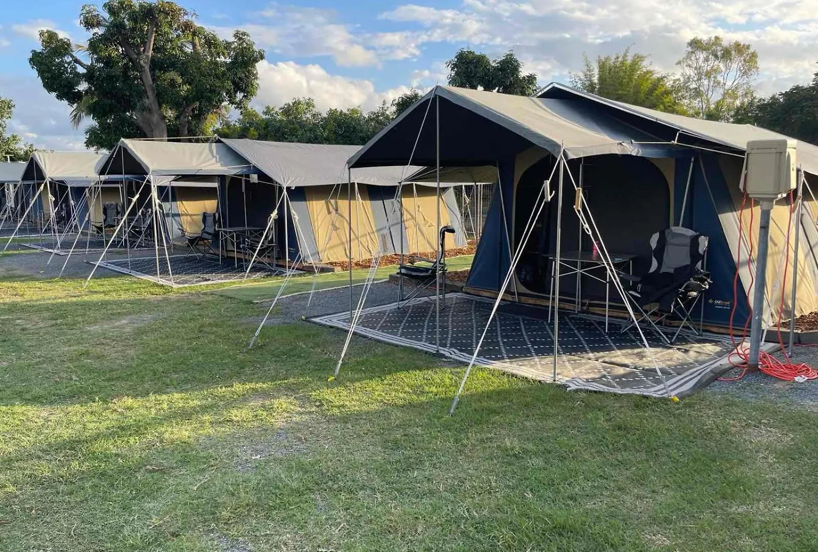 Mycow Accommodation Mackay Motel