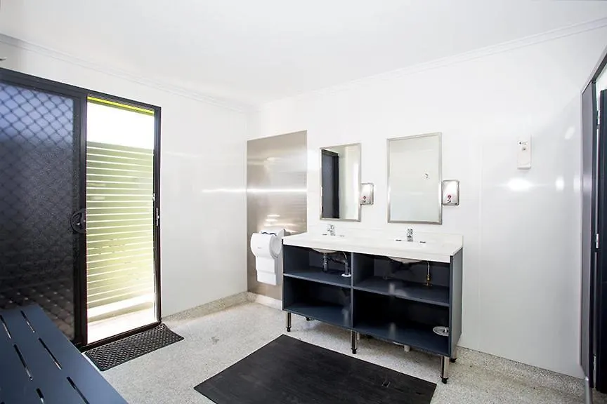 Mycow Accommodation Mackay Motel