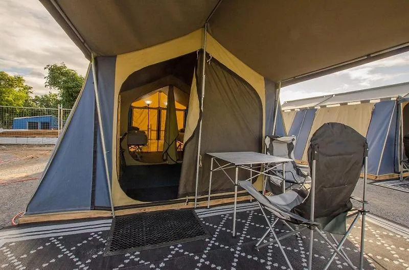 Mycow Accommodation Mackay Australia